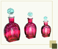 Set of 3 flat perfume bottles in red